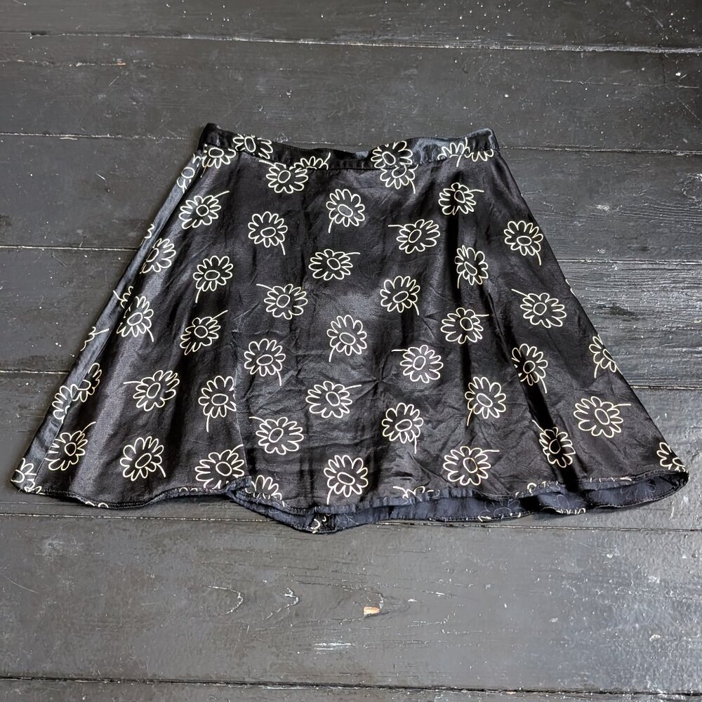 vintage 1990s satin exact change floral skater skirt (XS)